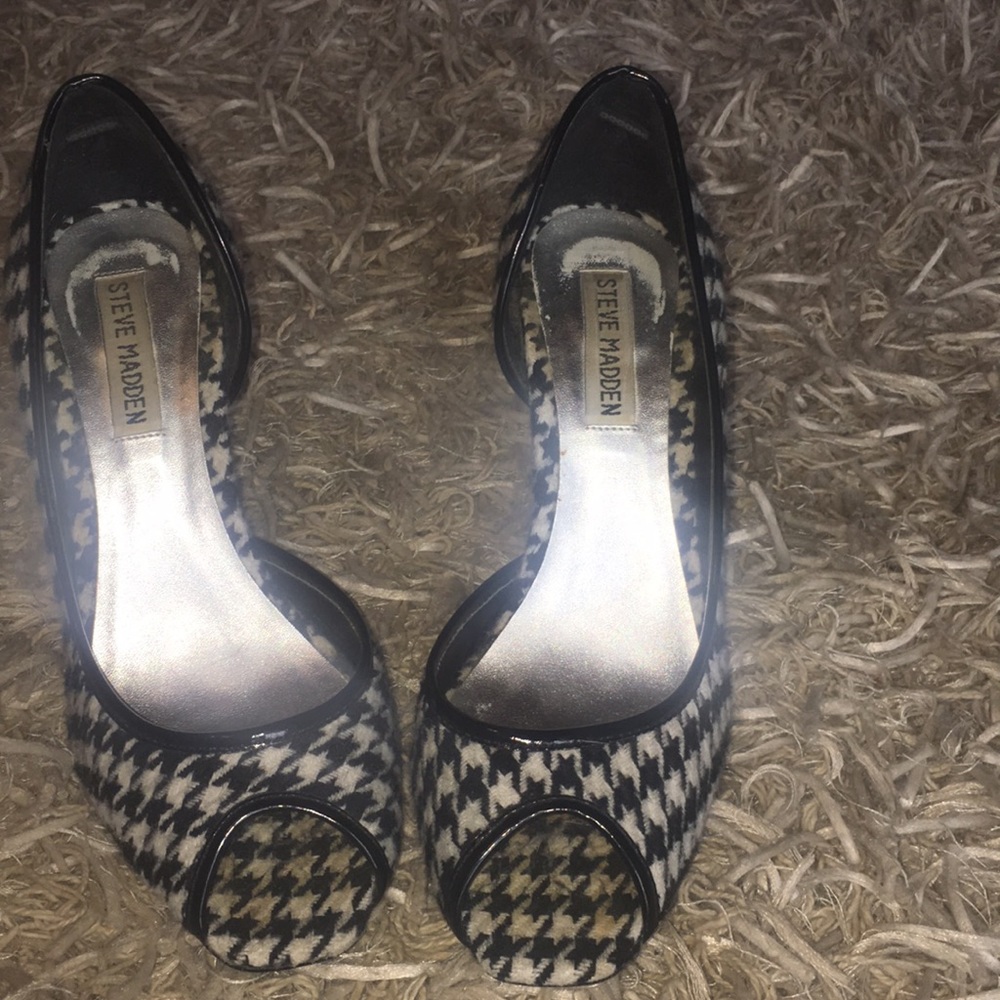Houndstooth Steve Madden With Patent Heel